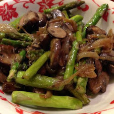 Buttery Pan Roasted Mushrooms and Asparagus