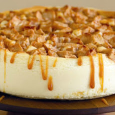 Apple Crisp Cheesecake