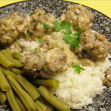 Meatballs With Egg-Lemon Sauce (Youverlakie Me Avgolemono)