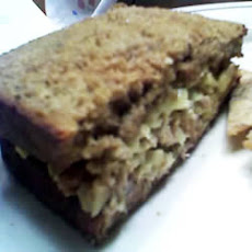 Apple-Curry Tuna Melts