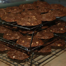 Macadamia Chocolate Chunk Cookies