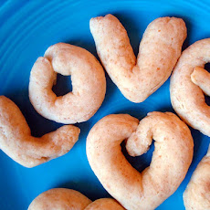 Calabrian Love Knot Cookies