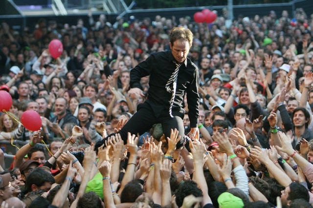 [dionysos ardentes[4].jpg]