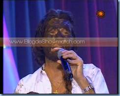 Marcelo con su máscara