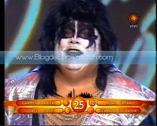 [Daniel Santillán bailando en Videoclips[4].jpg]