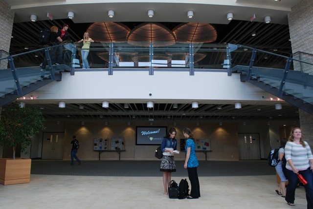 [Lobby[3].jpg]
