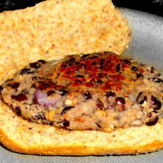 Healthy Low-Fat Black Bean Veggie Burgers