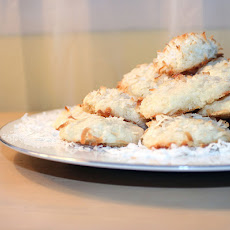 Macaroon Sugar Cookies
