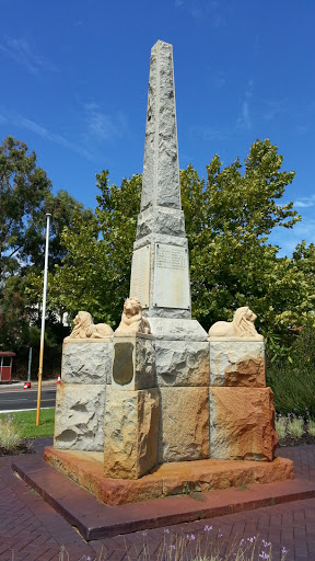 Cambridge St. War Memorial