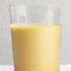 Pineapple and Ginger Smoothie