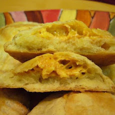 Empanada De Queso (Cheese Pastries)