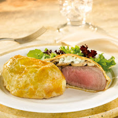 Mini Beef Wellingtons with Mushrooms & Gorgonzola