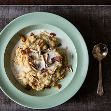 Toasted Almond and Coconut Quinoa Porridge