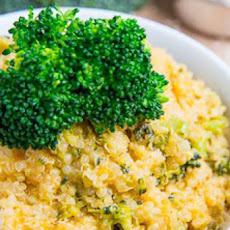 Cheesy Broccoli Quinoa