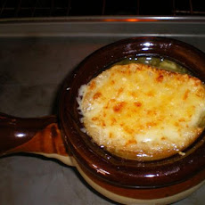 Bistro Onion Soup With Leeks
