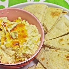 Creamy, Three-Cheese Artichoke Dip