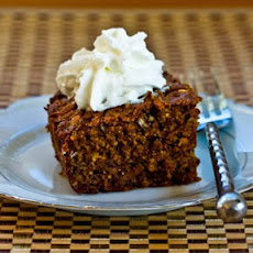 Low-Sugar Whole Wheat and Oatmeal Spice Cake with Fuyu Persimmons