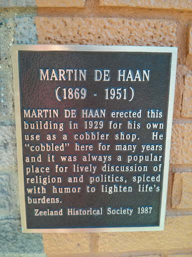 Martin De Haan Plaque