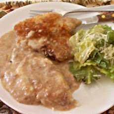 Skillet Chops with Mushroom Gravy