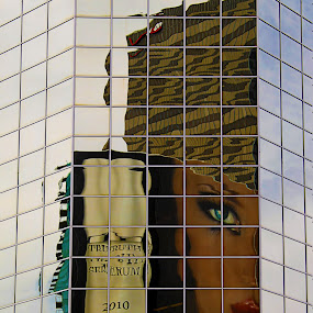 by Glen Unsworth - Artistic Objects Other Objects