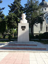 Gib Mihaescu Statue
