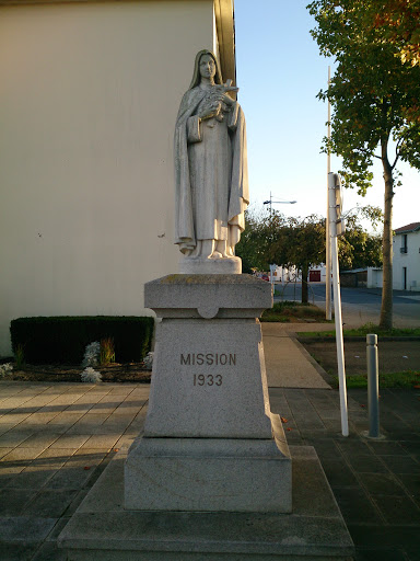 Mission 1933, Les Sorinieres