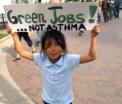 Incinerator Rally Girl Incinerator Rally Girl - Photo by Sharon Newton
