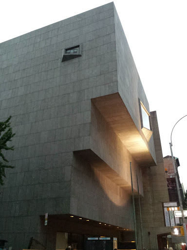 The Whitney Museum of American