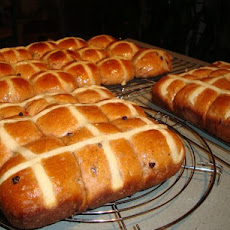 Hot Cross Buns - Bread Machine