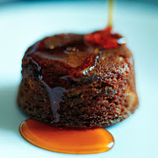 Caramel Pecan Cakes