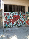Arte Urbana - Corações no Portão