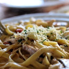 Chicken Fettuccine With Ricotta & Basil