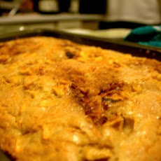 Mrs Evan's Apple Cake
