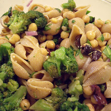 Gomiti with Broccoli Rabe, Chickpeas, and Prosciutto