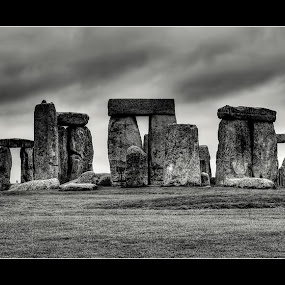 Stonehenge by Davorin Munda - Landscapes Travel