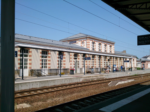 Gare De Dol De Bretagne