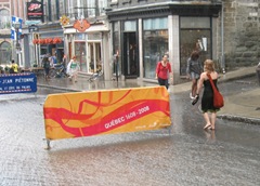 Pluie rue Saint-Jean 2