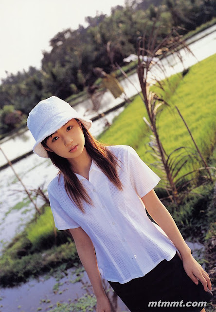 Yuko Ogura 小仓优子.jpg