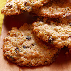 Chewy Oatmeal Raisin Nut Cookies