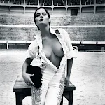 Ana Lucia Dominguez Desnuda En SoHo Foto 2