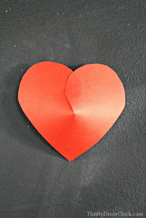 Make puffy 3D hearts with paper