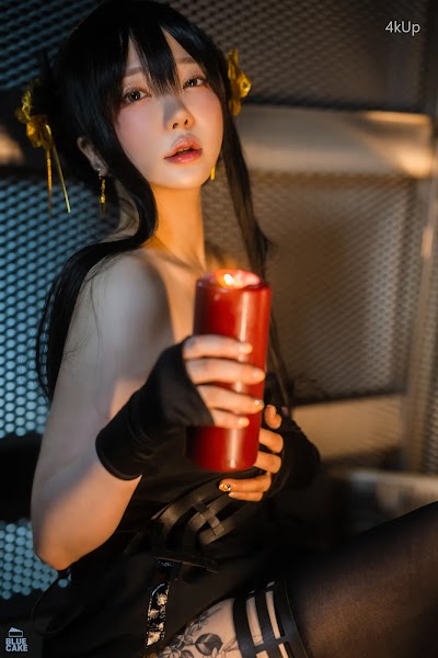 [BLUECAKE] Son Ye-Eun (손예은) Black Rose RED+