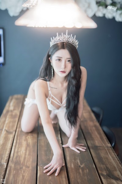 [BLUECAKE] Bomi (보미) Happy Bomiday
