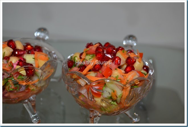 Single serve bowls of salad
