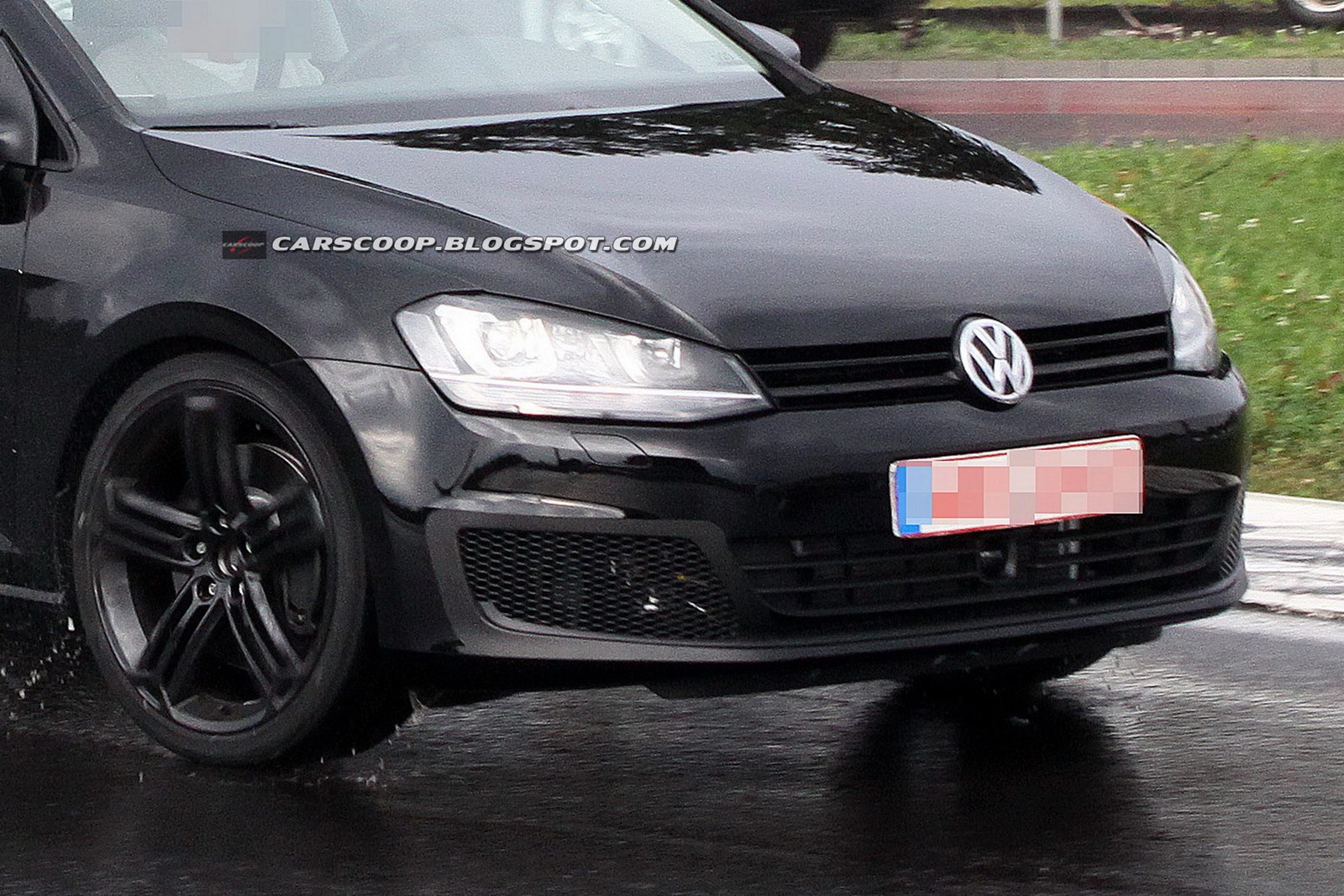 [2014-VW-Golf-R-5d-8%255B3%255D.jpg]