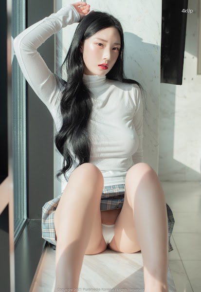 Pure Media Vol.143 Riha (리하)