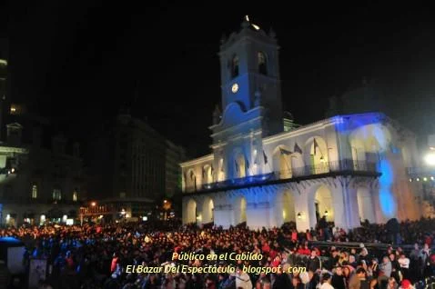 Público en el Cabildo.jpg