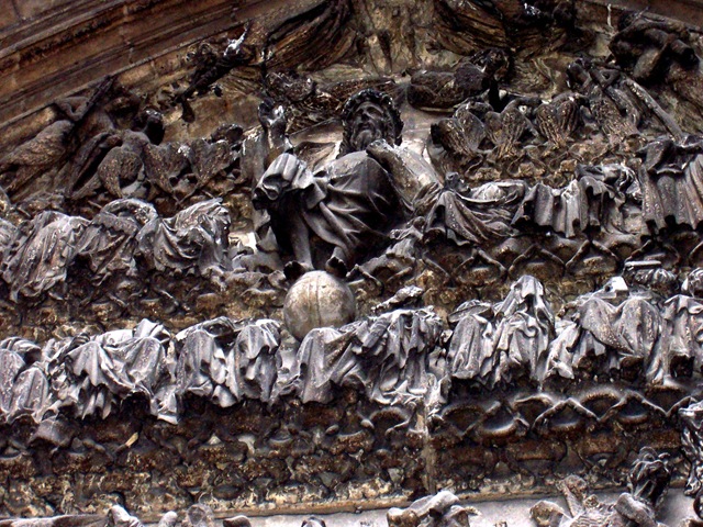 [2005.08.19-034%2520portail%2520de%2520l%2527%25C3%25A9glise%2520Saint-Maclou.jpg]