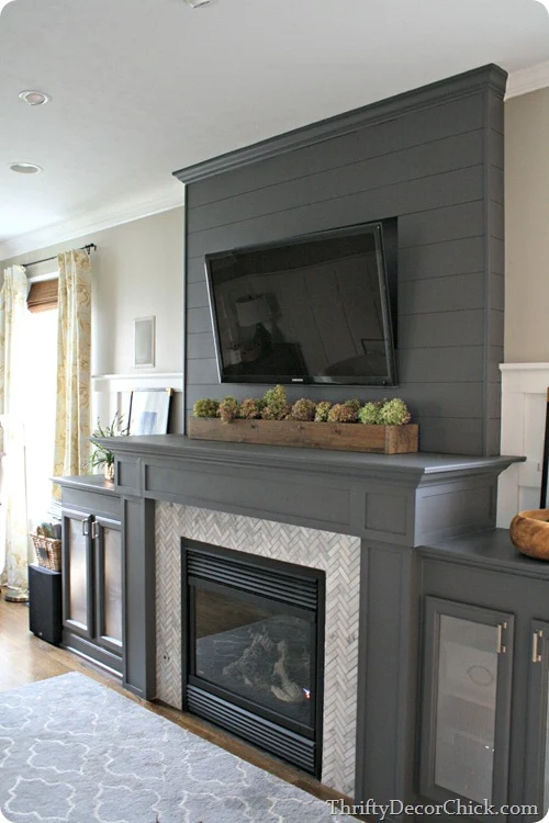 gray painted fireplace @thriftydecorchick