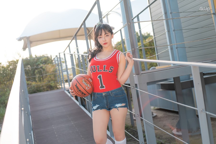 CreamSoda MoMo – MoMo Vol.01